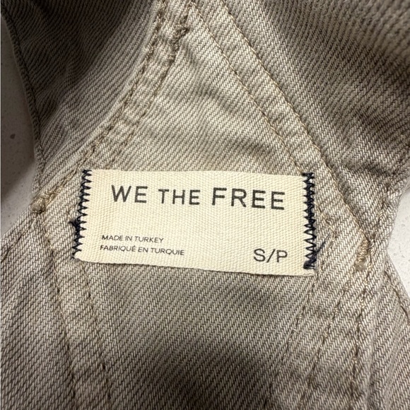 New WeTheFree Good Luck Barrell Overalls in color Cobblestone - Picture 9 of 9